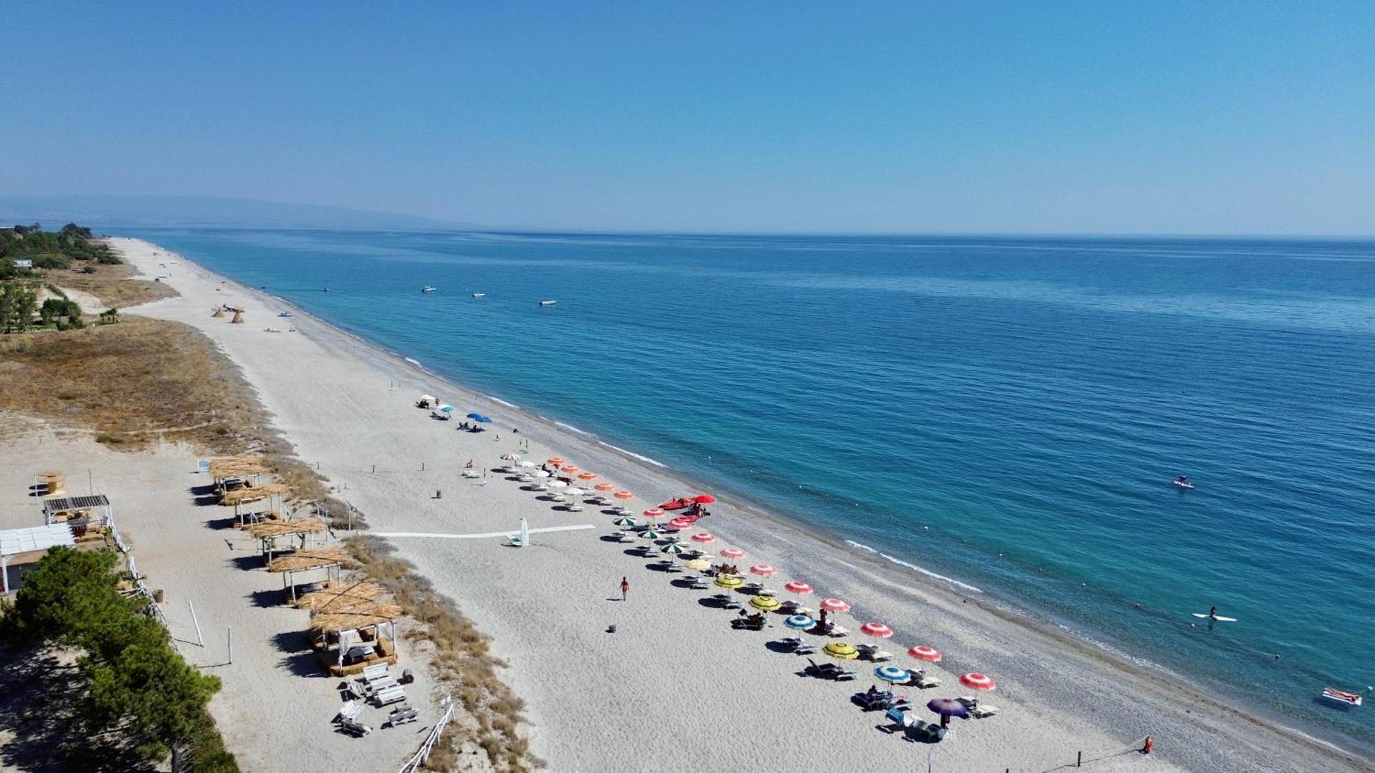 Villaggio Camping Poseidon - Bungalows & Rooms With Sea View In Nature Santa Caterina Dello Ionio Marina Ngoại thất bức ảnh